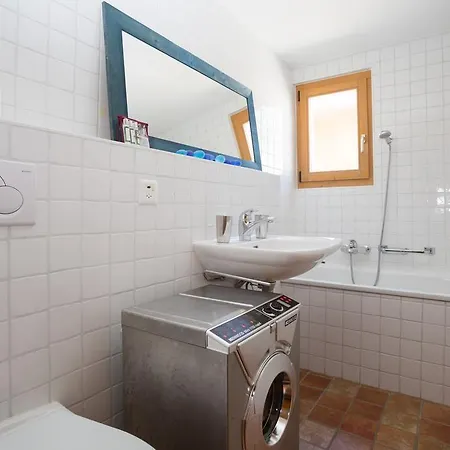 Apartment Avouitzons 220
