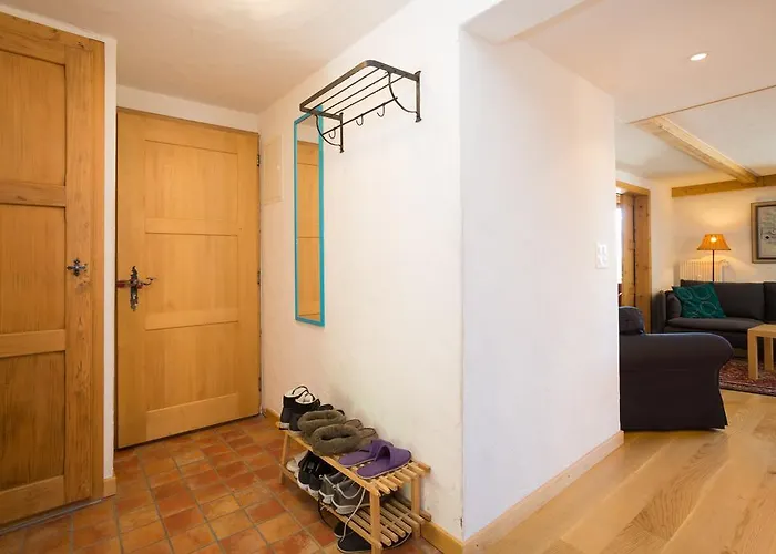 아파트 Avouitzons 220 *